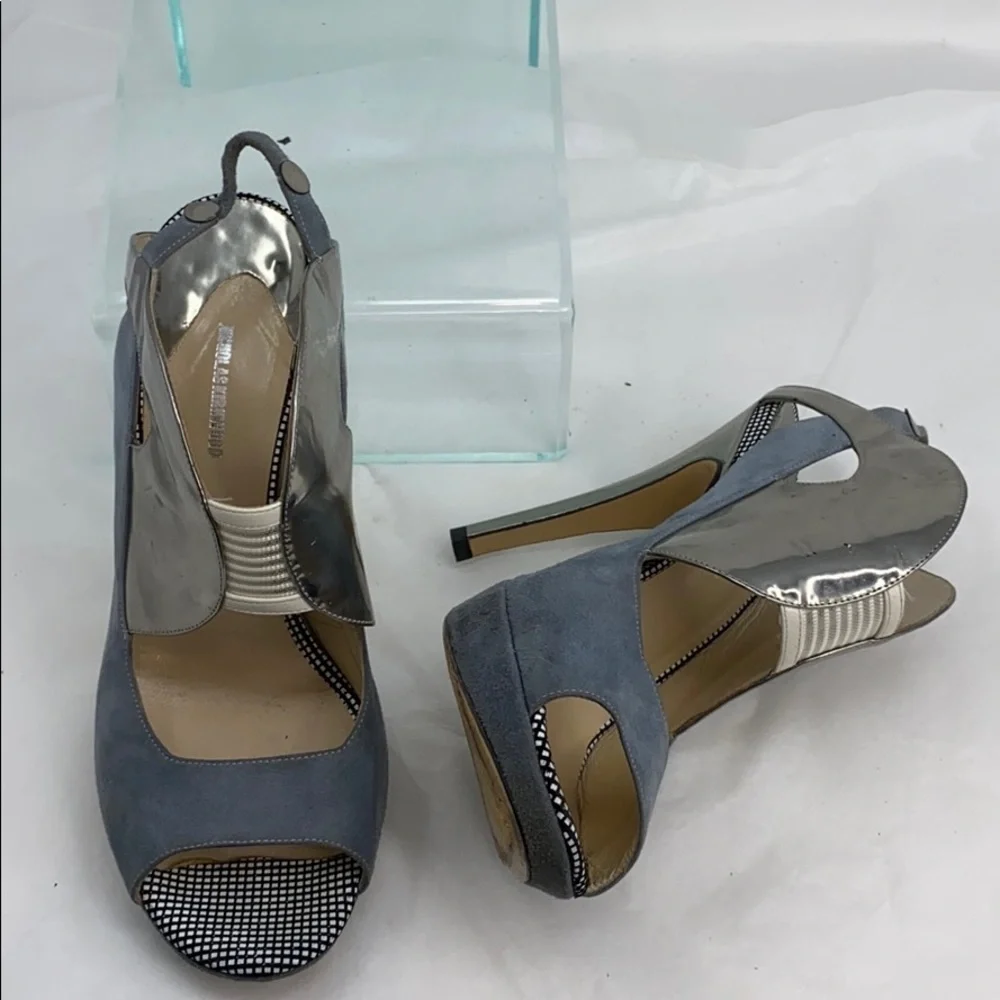 Nicholas Kirkwood 38.5 Gray Silver Suede Heels